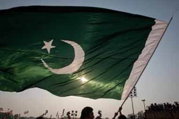 Pakistan Flag-700.jpg